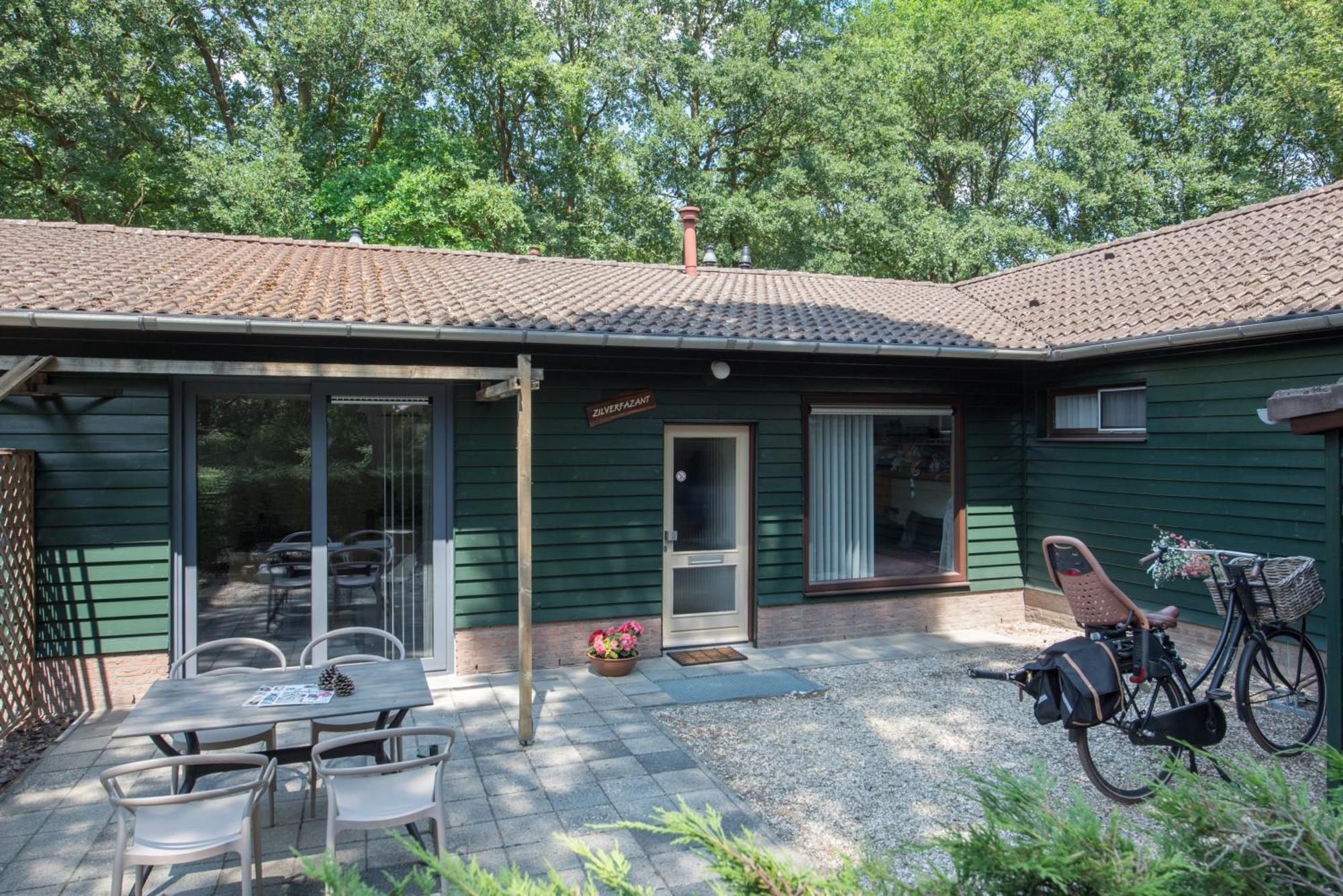 Vakantiepark Zevenbergen Heesch Exteriör bild