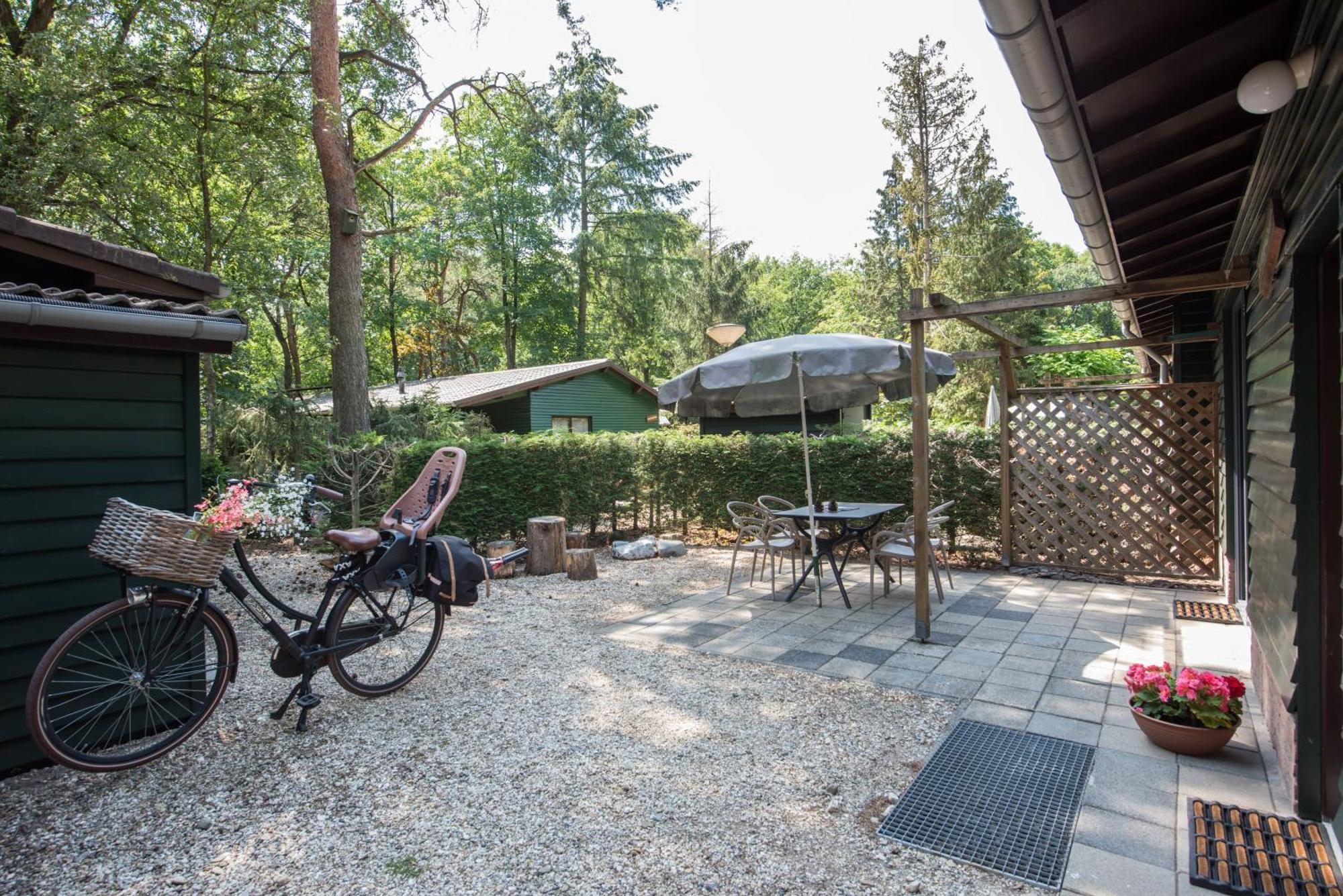 Vakantiepark Zevenbergen Heesch Exteriör bild