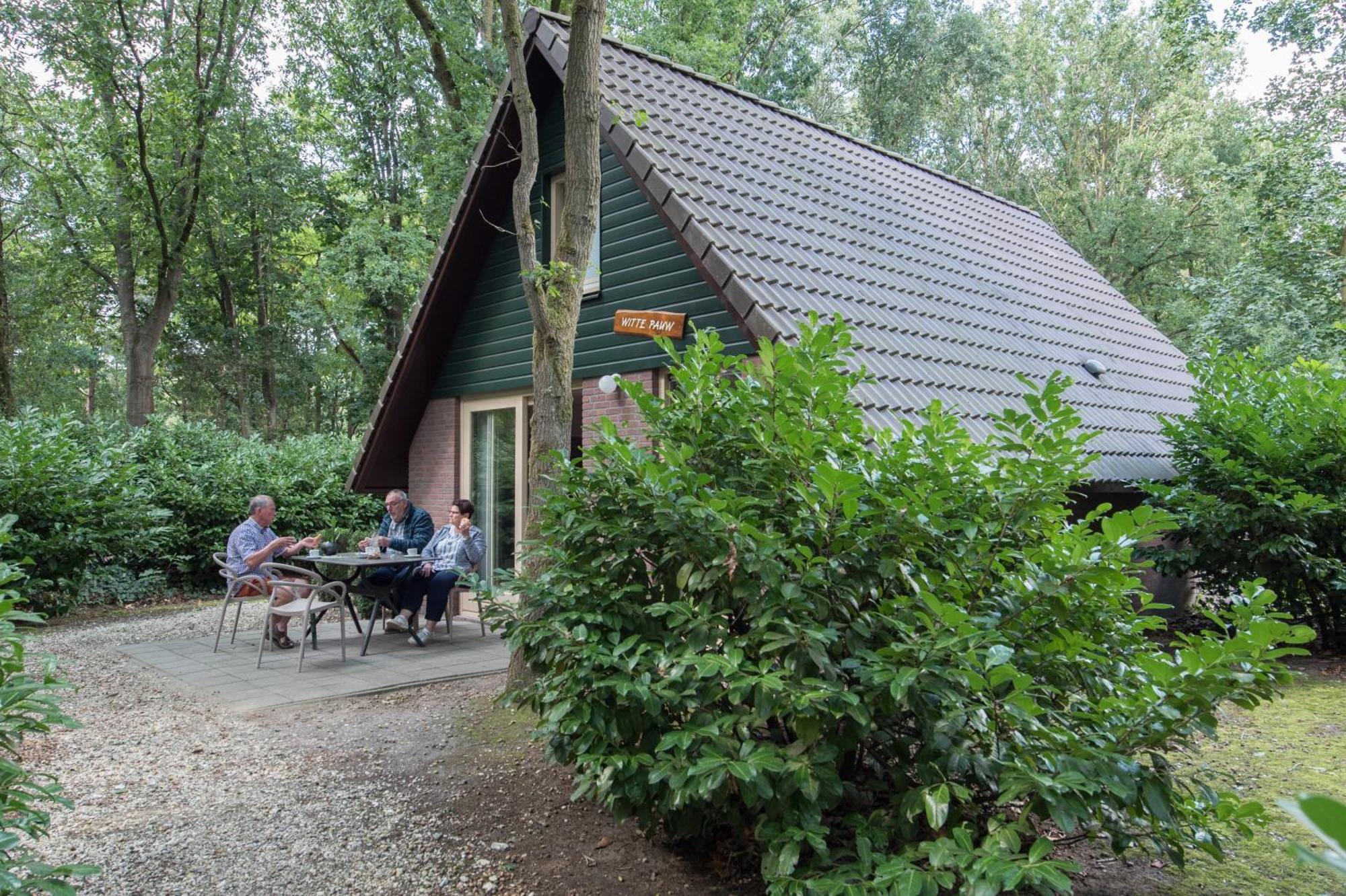 Vakantiepark Zevenbergen Heesch Exteriör bild